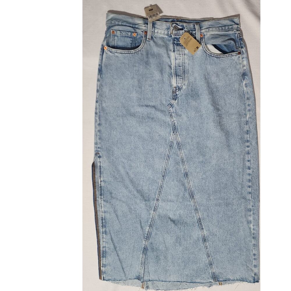 Levi's skirt waist 31'' button-fly